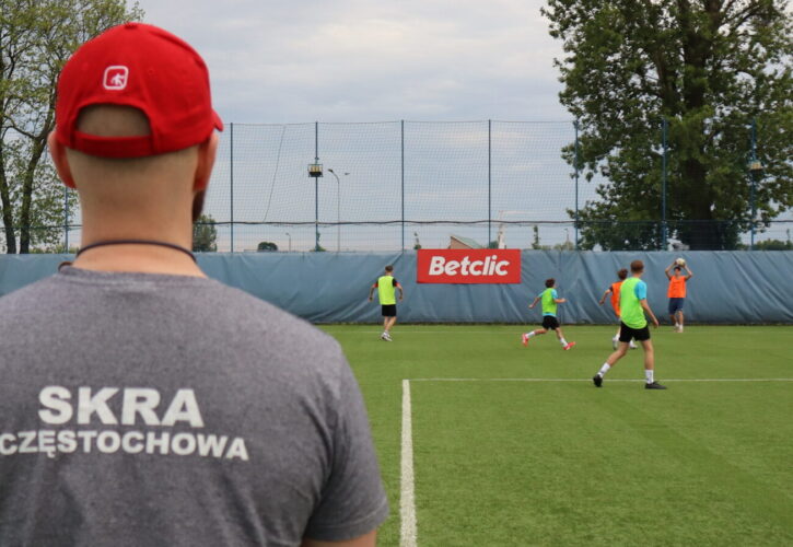 Testy do SMS Nobilito na zdjęciach